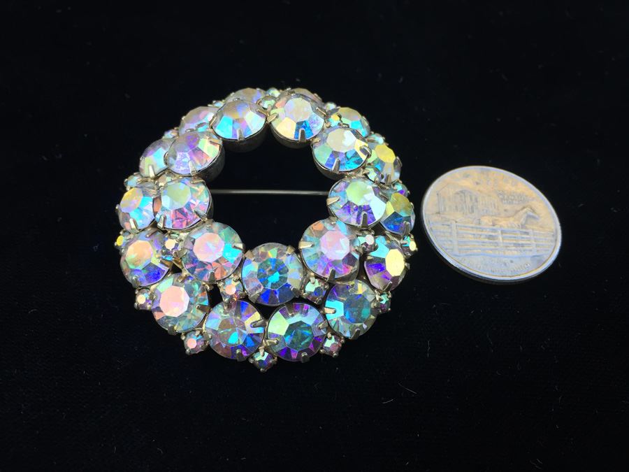 Vintage Brooch   11088 9404 