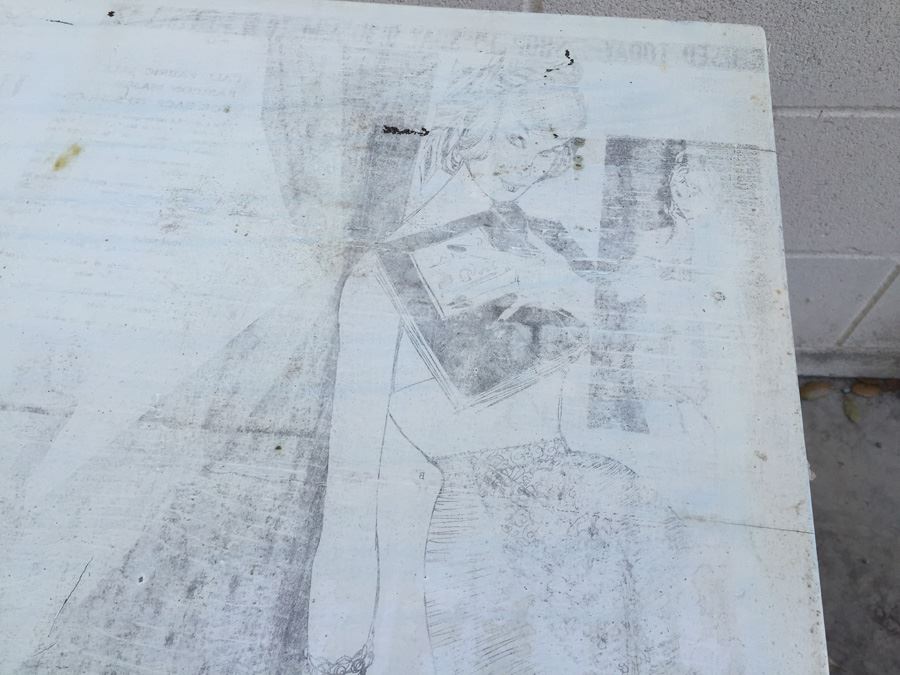 Vintage White Table [Photo 3]