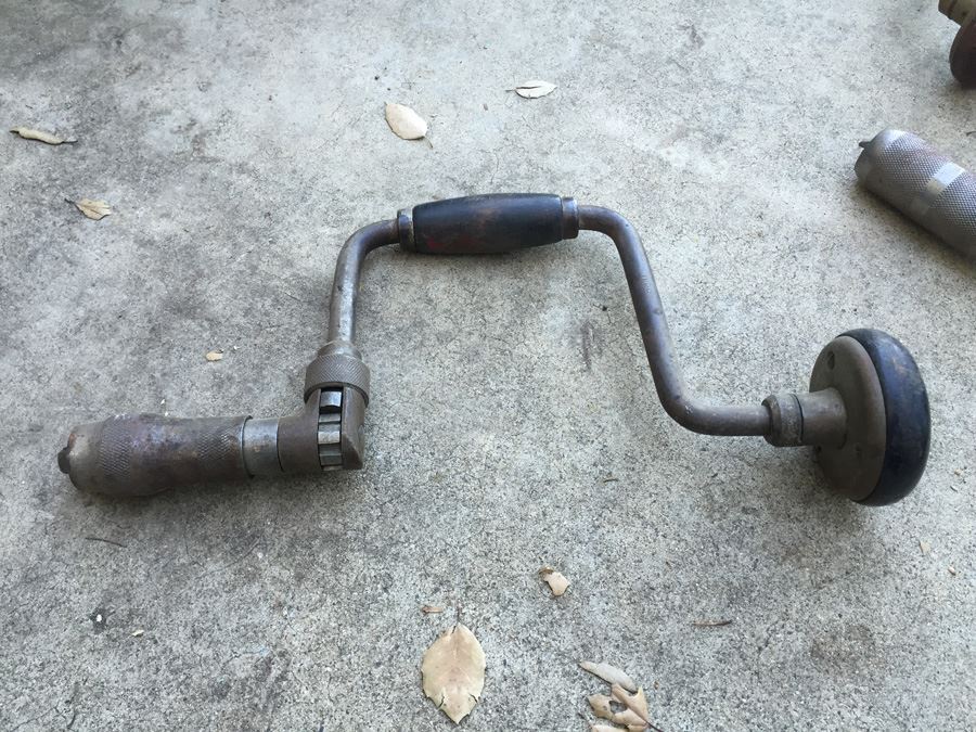 (11) Lot Of Vintage Tools Including Hand Drills And Yankee Ratcheting Screwdrivers [Photo 16]