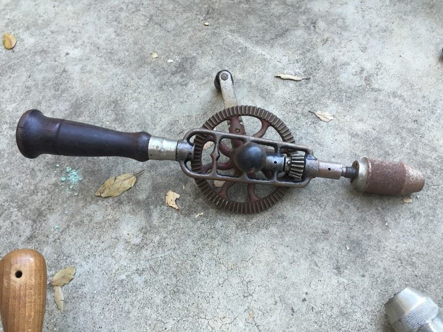 (11) Lot Of Vintage Tools Including Hand Drills And Yankee Ratcheting Screwdrivers [Photo 8]