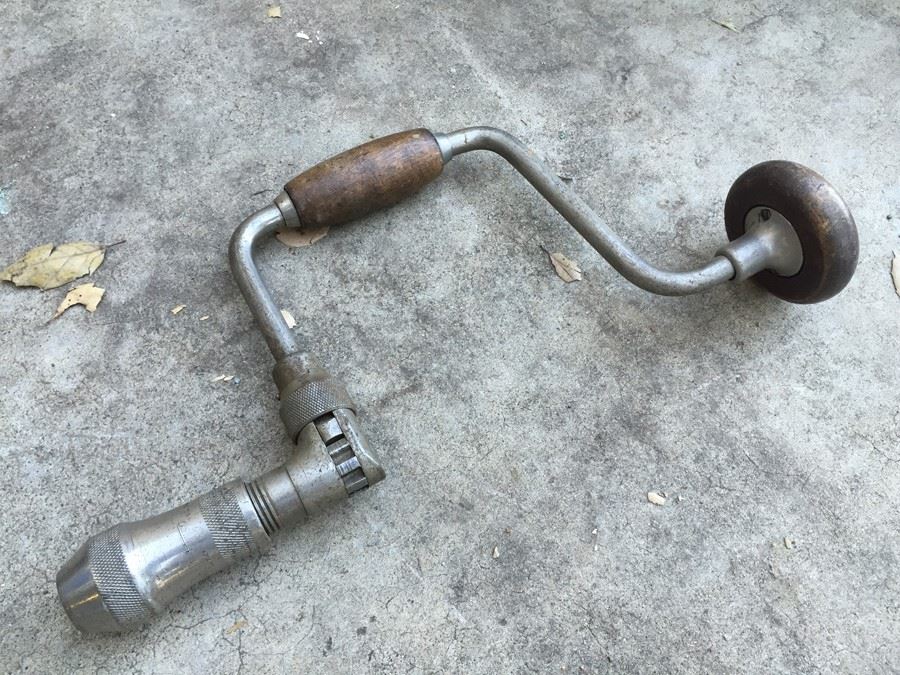 (11) Lot Of Vintage Tools Including Hand Drills And Yankee Ratcheting Screwdrivers [Photo 12]