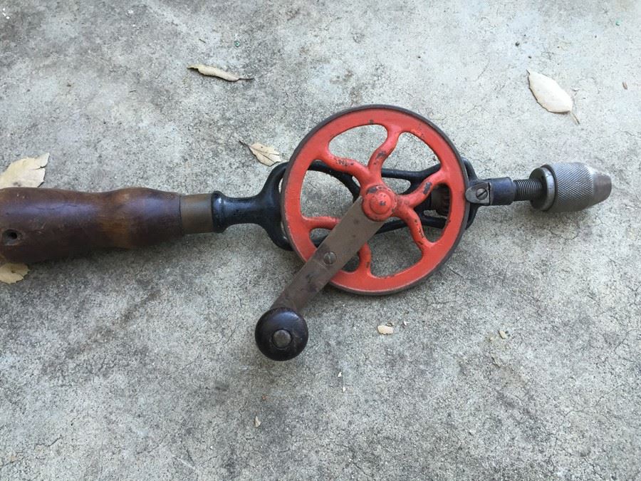 (11) Lot Of Vintage Tools Including Hand Drills And Yankee Ratcheting Screwdrivers [Photo 11]