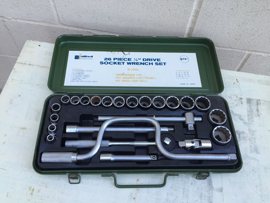 26 Piece Socket Wrench Set [Photo 2]