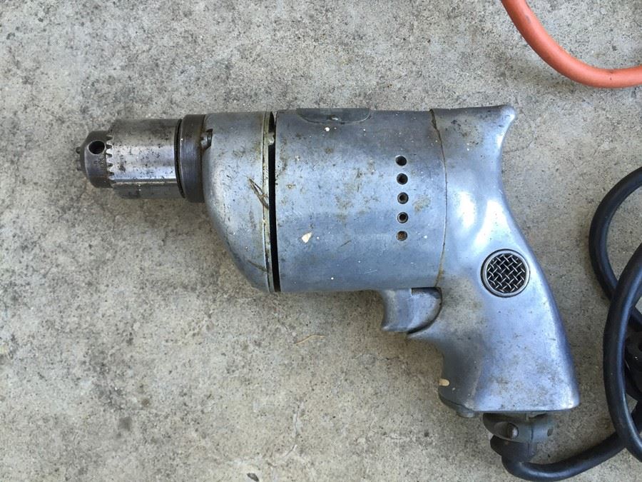 (4) Electric Drill Lot [Photo 2]