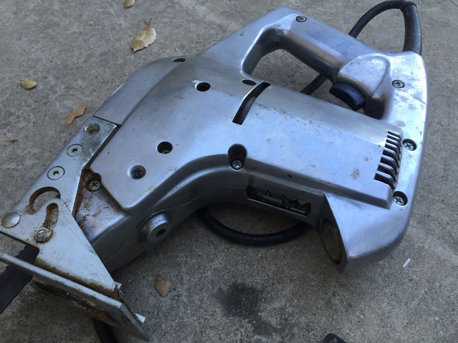 Chicago Power Tools Heavy Duty Reciprocal Saw Aluminum Body [Photo 6]