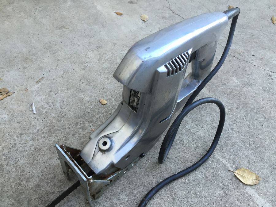 Chicago Power Tools Heavy Duty Reciprocal Saw Aluminum Body [Photo 7]