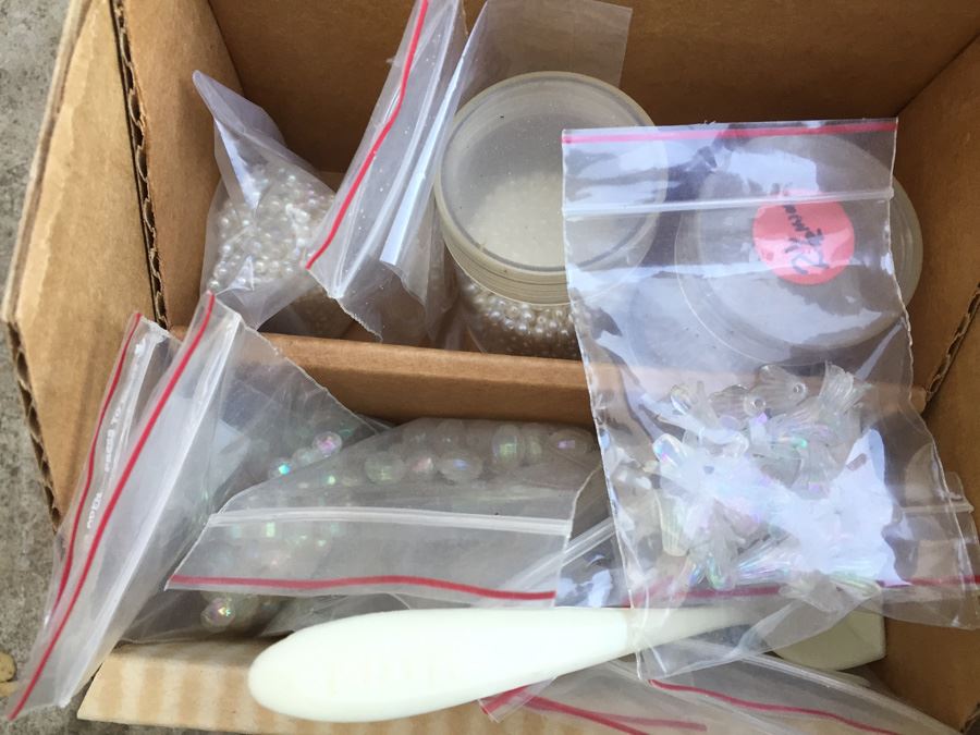 HUGE Bead Lot [Photo 24]