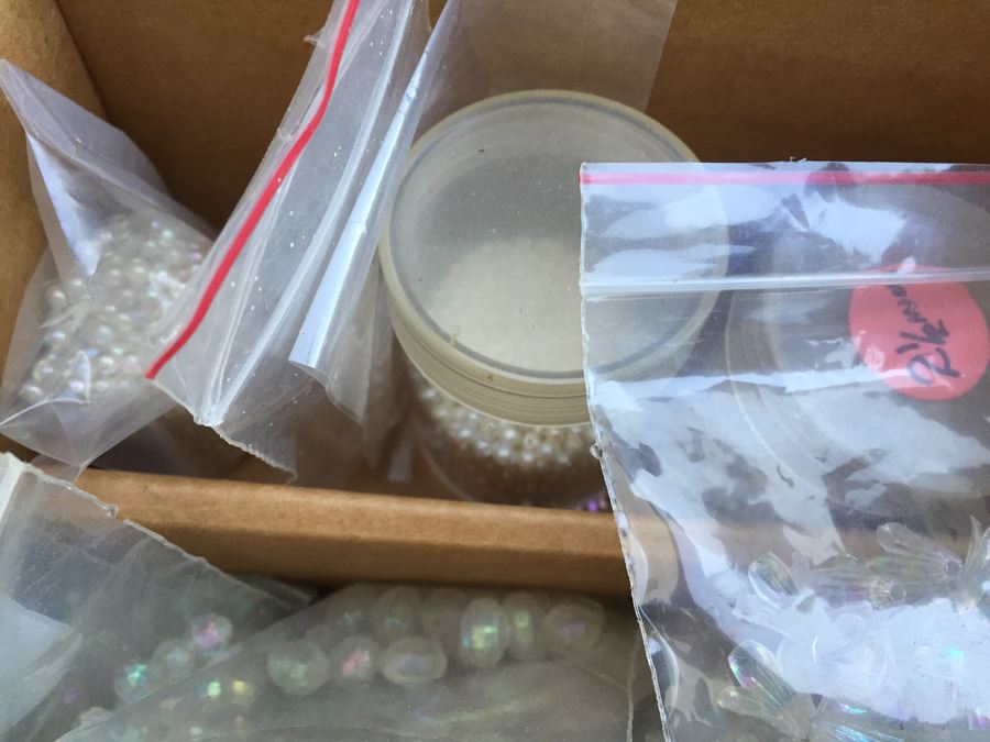 HUGE Bead Lot [Photo 25]