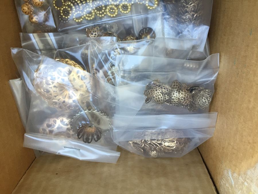 HUGE Bead Lot [Photo 5]