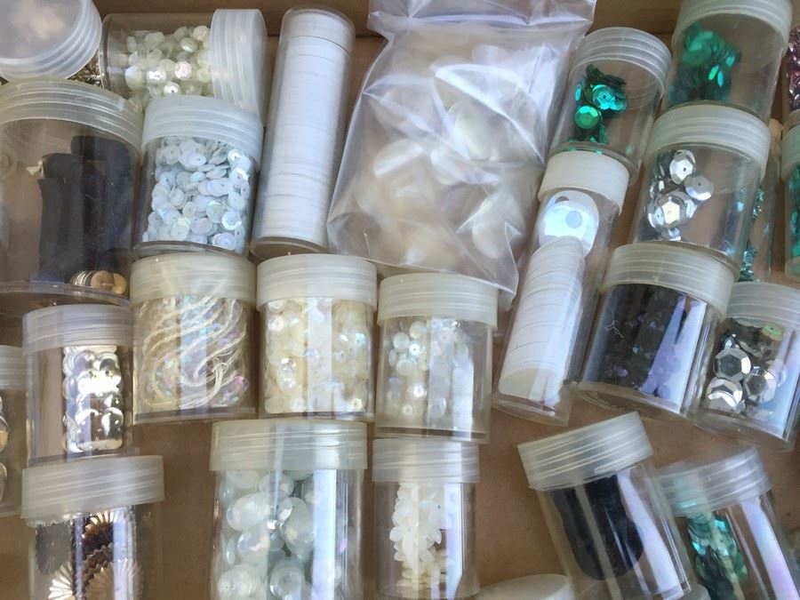 Sequin Lot [Photo 13]
