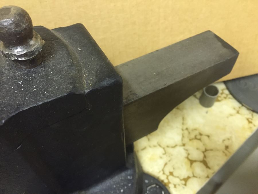 Heavy Duty PARKER Metal Bench Vise 271 Excellent Condition Estimate $250 [Photo 6]