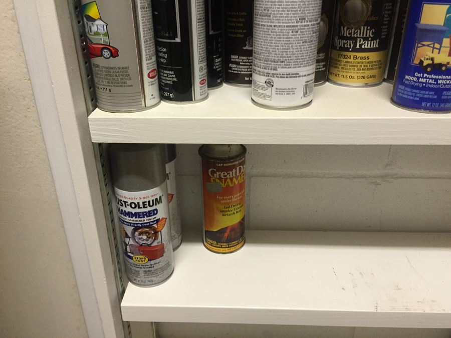Spray Paint Lot Includes Shelf [Photo 9]