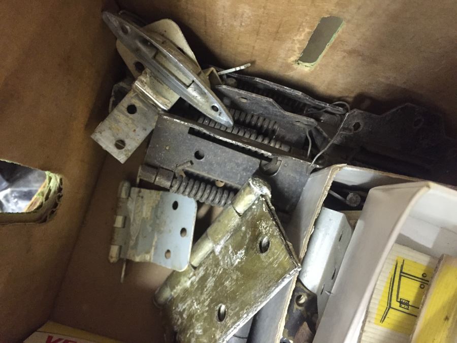 Hinge Lot [Photo 10]