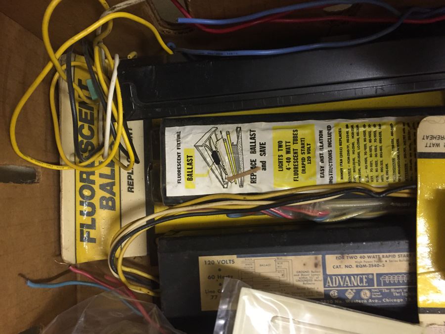 Electrical Lighting Lot [Photo 7]