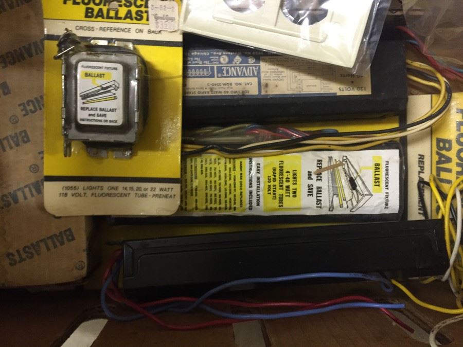 Electrical Lighting Lot [Photo 6]