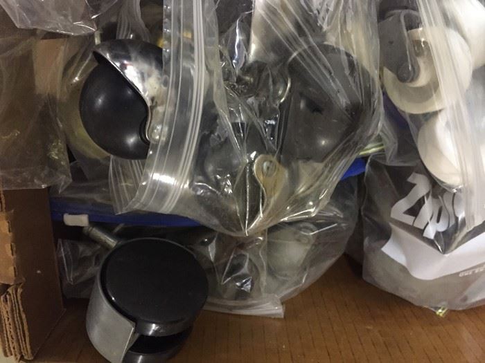 Huge Caster Lot [Photo 10]