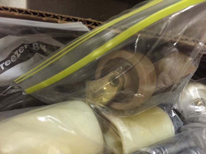 Huge Caster Lot [Photo 7]