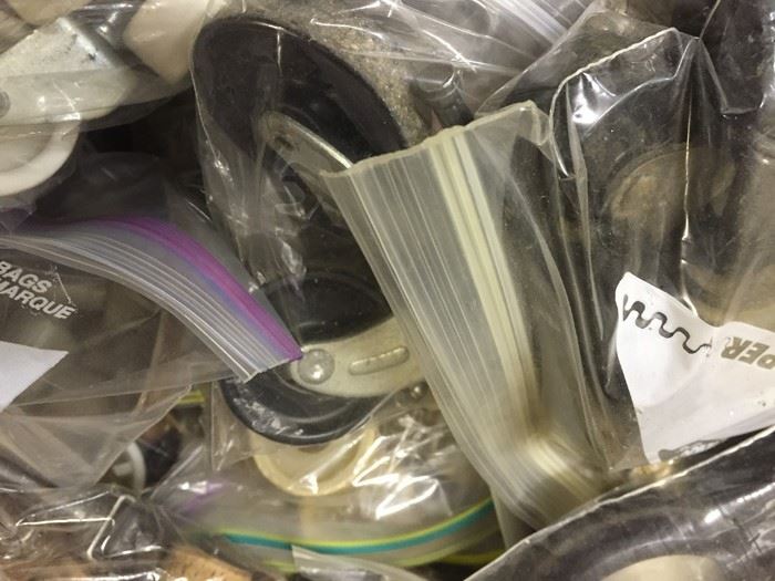 Huge Caster Lot [Photo 12]