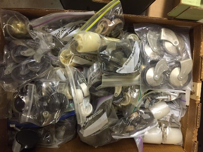 Huge Caster Lot [Photo 1]