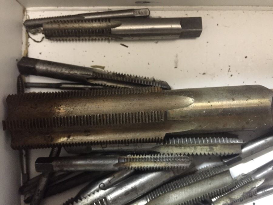 Huge Tool Lot With Taps And Chucks CRAFTSMAN Besly [Photo 13]