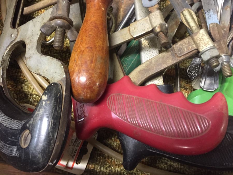 Hacksaw Drawer Lot [Photo 3]