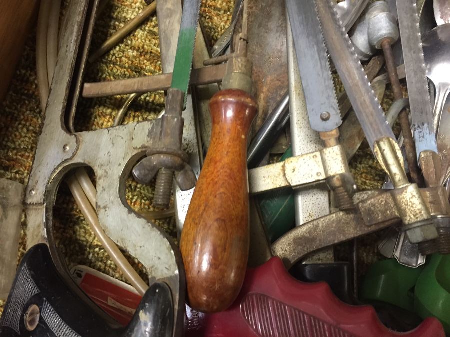 Hacksaw Drawer Lot [Photo 2]