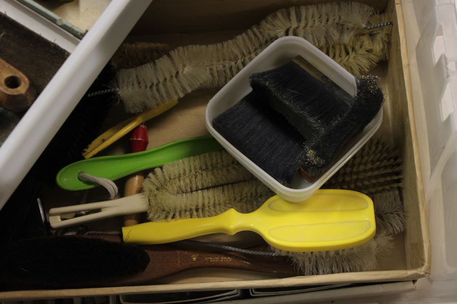 Huge Brush Lot [Photo 3]