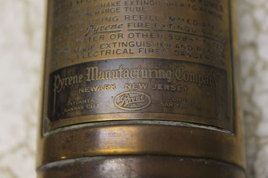 Vintage Pyrene Brass Fire Extinguisher [Photo 3]