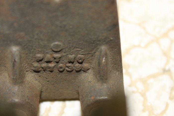 Antique Metal Tool Press [Photo 5]