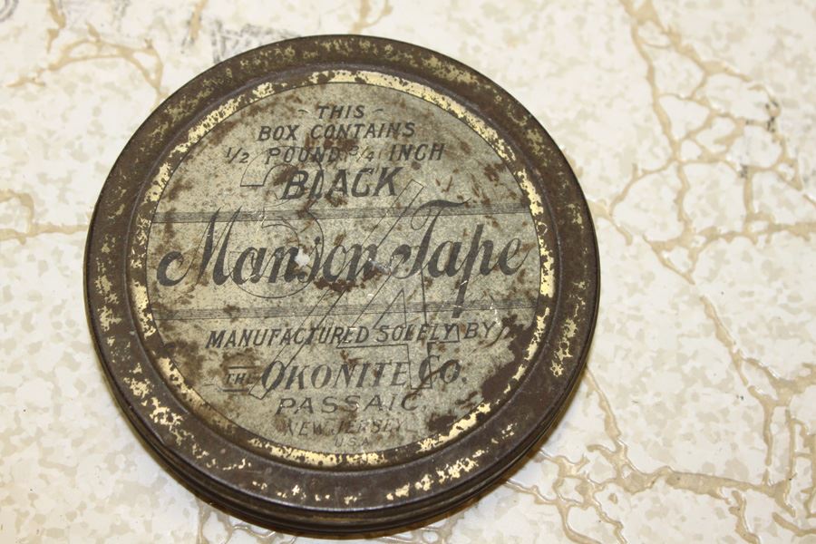 Vintage Manson Tape Tin [Photo 1]