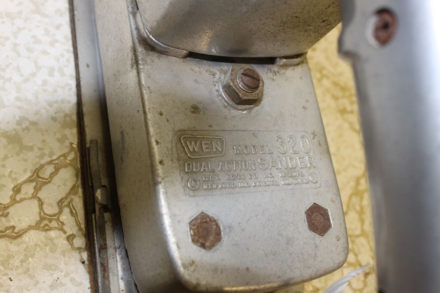 WEN Model 320 Sander [Photo 1]