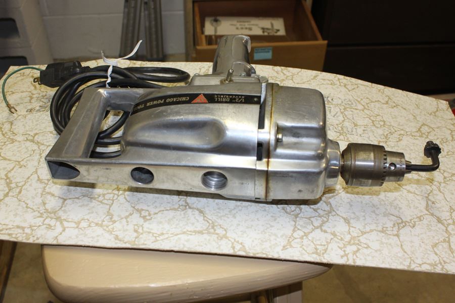 Chicago Power Tools 1/2' Electric Heavy Duty Drill [Photo 4]