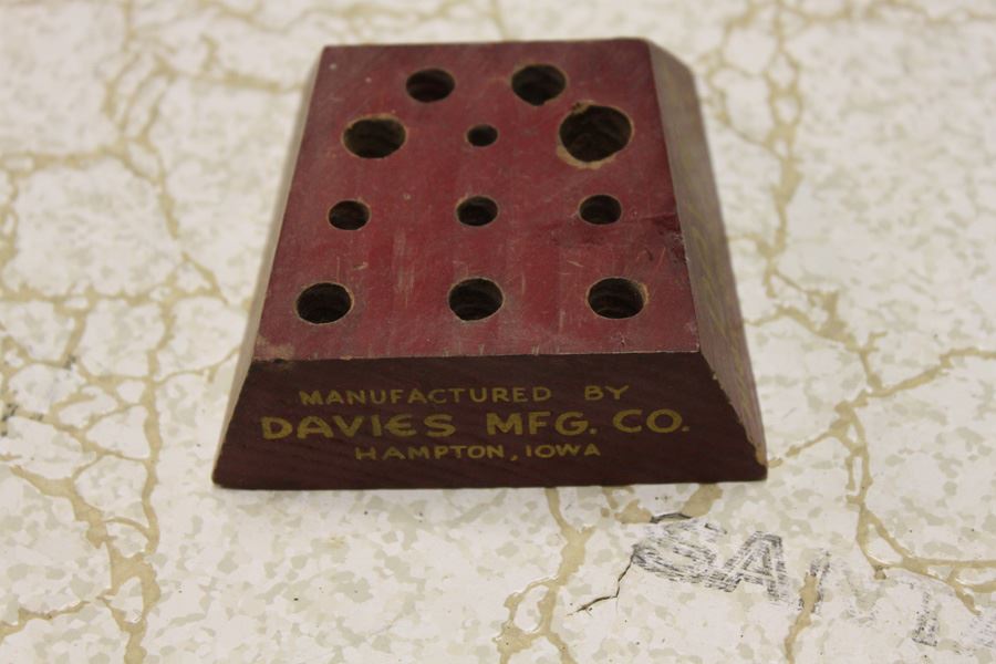 DAVIES High Quality Tools Mercantile Display Piece