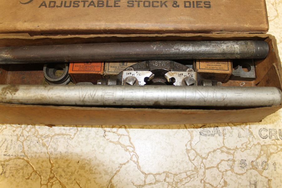 The New Armstrong Adjustable Stock & Dies Pipe Threader Tool [Photo 5]