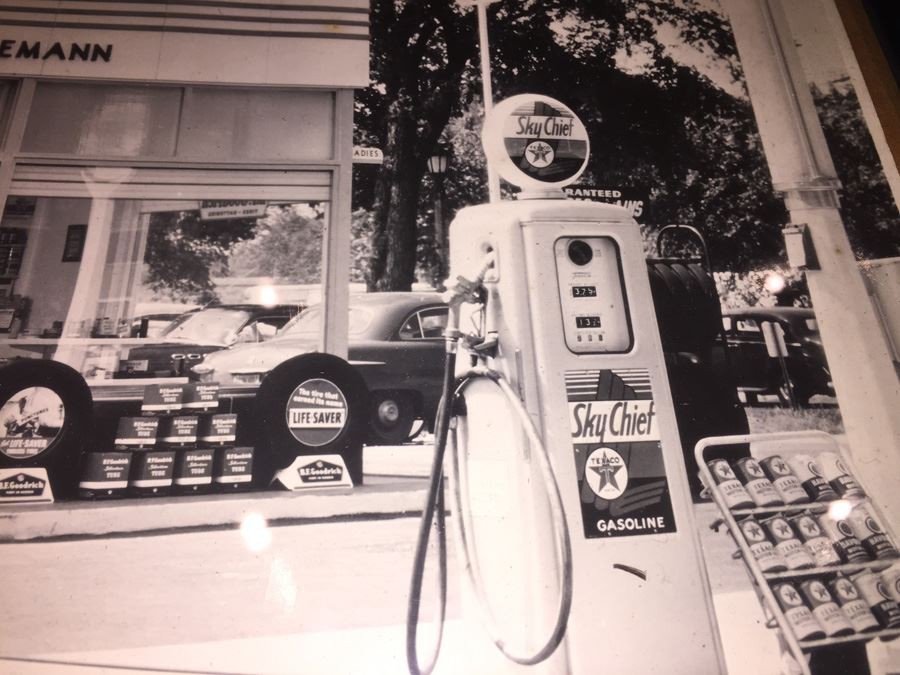 Vintage Photos Of Family's TEXACO Stations [Photo 13]