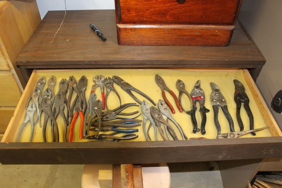 Huge Lot Of Pliers, Needle Nose Pliers And Snips [Photo 1]