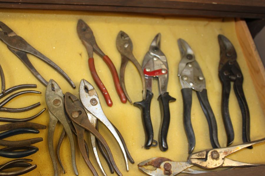Huge Lot Of Pliers, Needle Nose Pliers And Snips [Photo 3]