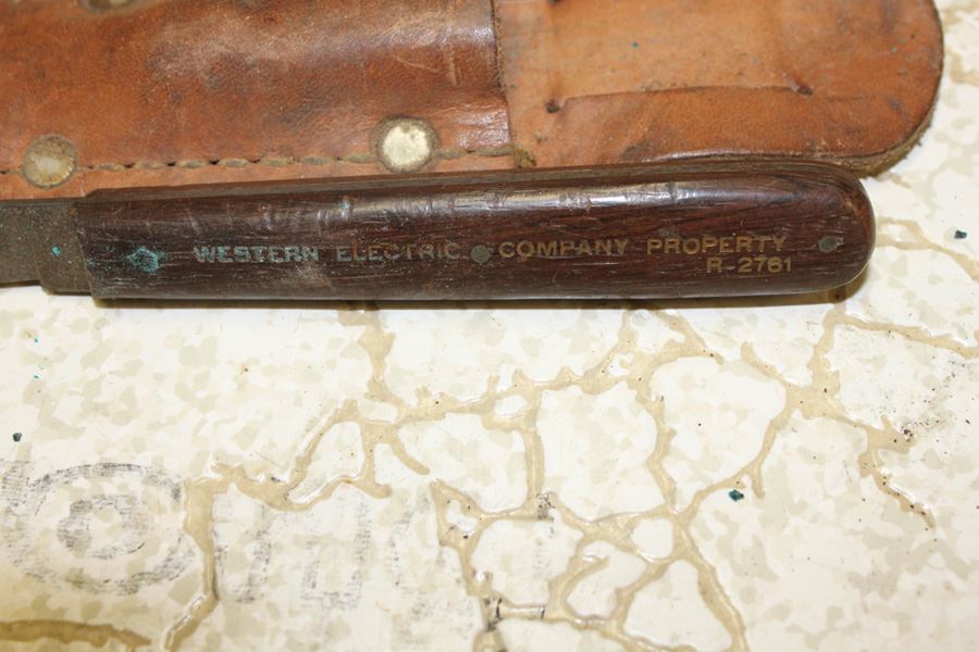 Vintage Western Electric Company Property R-2761 [Photo 3]