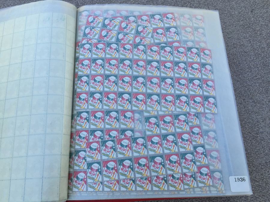 HUGE Collection Of Christmas Seals 1932-2002 [Photo 12]