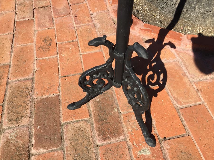 Vintage Black Wrought Iron Stand [Photo 5]