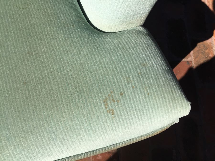 Lazy Boy Chair [Photo 5]