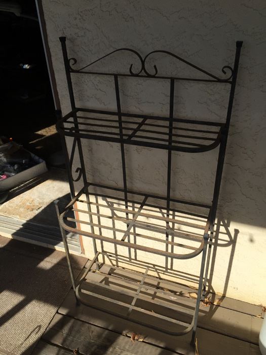 Small Black Solid Baker Rack