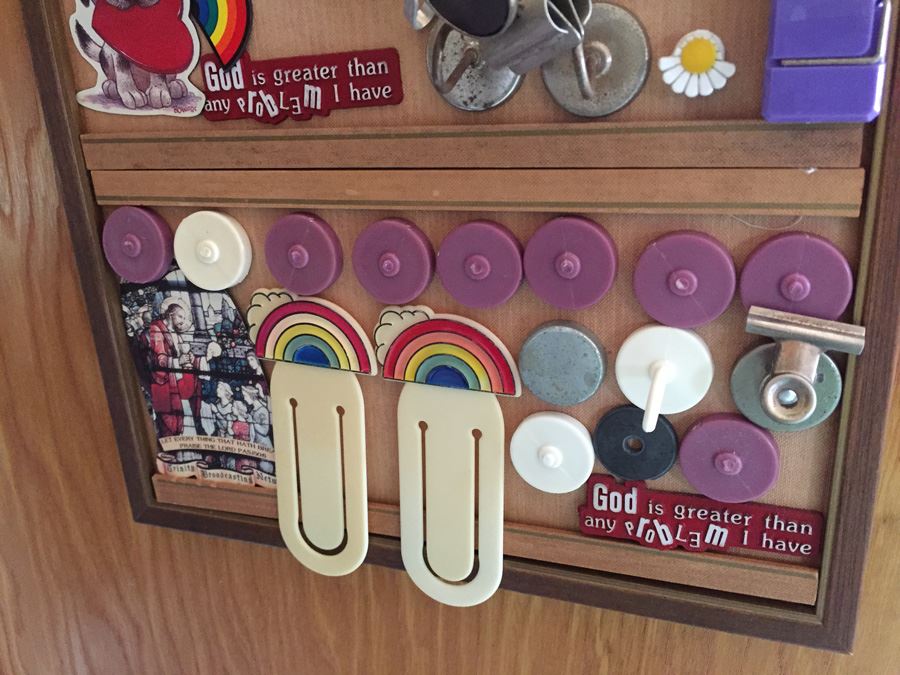 Magnetic Board With Magnets [Photo 5]