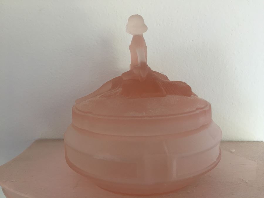 Vintage Art Deco L E Smith Annette Pink Satin Glass Powder Jar Woman Dogs [Photo 2]