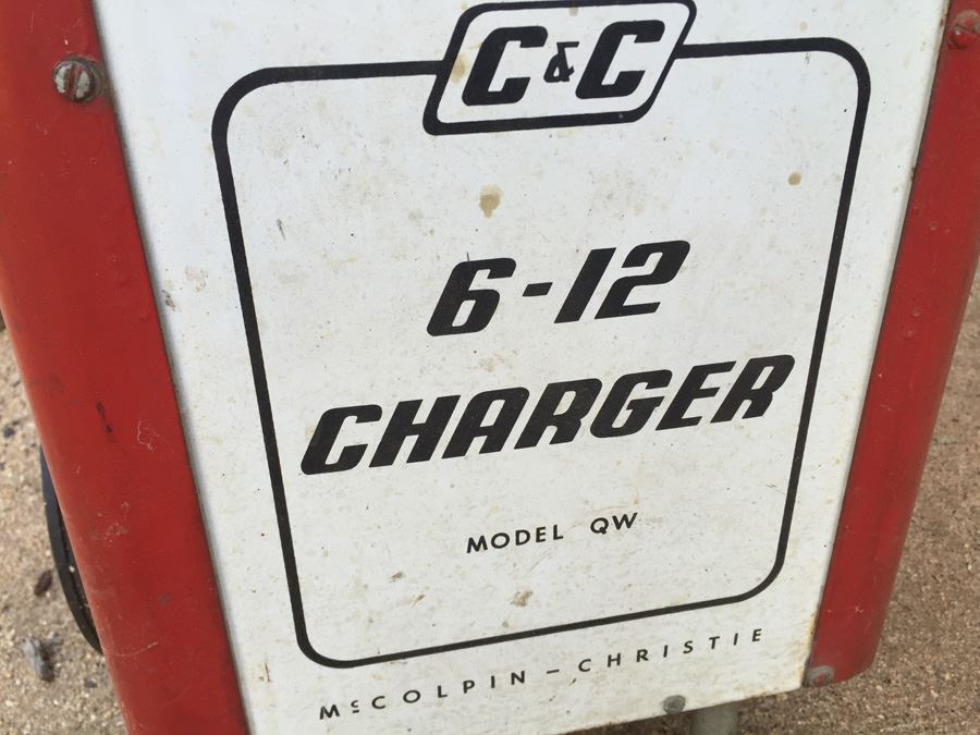 McColpin-Christie 6V-12V Portable Charger Model QW Commercial Automotive [Photo 5]