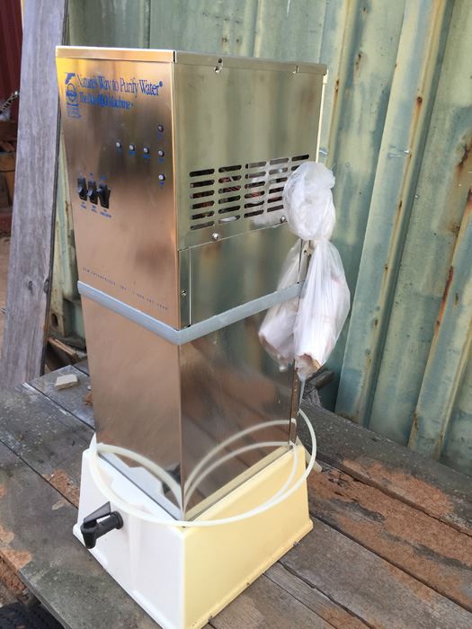 The Dew H20 Machine Model 1225 [Photo 8]