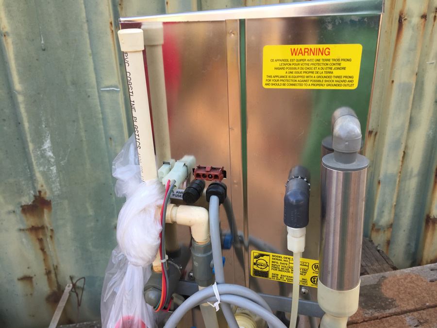 The Dew H20 Machine Model 1225 [Photo 11]