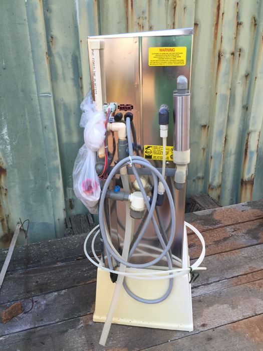 The Dew H20 Machine Model 1225 [Photo 10]