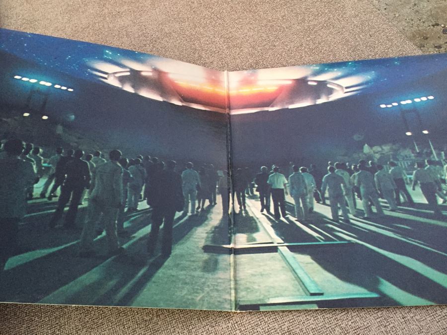 Close Encounters Of The Third Kind Original Soundtrack Vinyl Record AL 9500 [Photo 2]