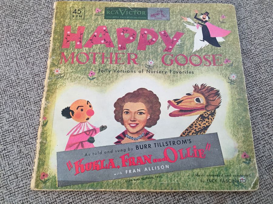 Children's 45 Vinyl Records [Photo 3]